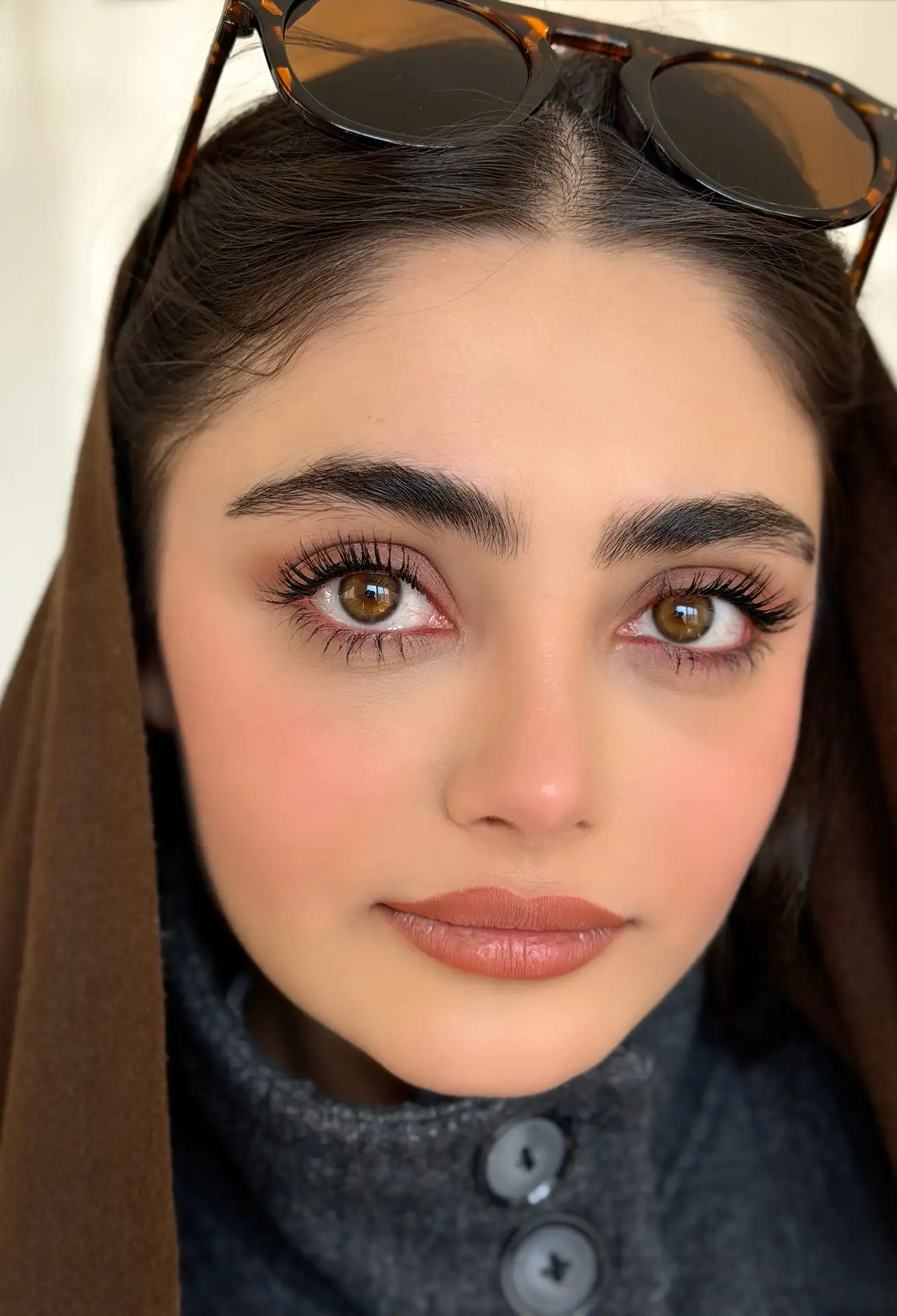 مسینا لنز رنگی طبی مسینا(عسلی قهوه ای شکلاتی) - تصویر 1